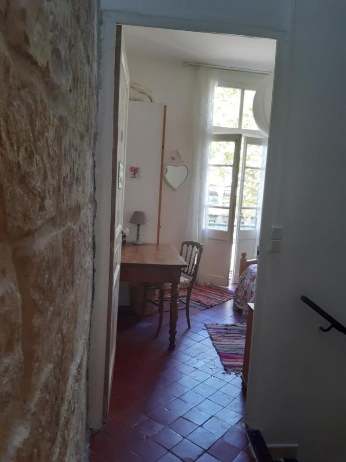 MAISON DE CHARME AVEC COUR, proche rue des Teinturiers Avignon Exterior foto